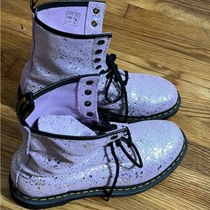 Women’s Doc Martens Size 11
